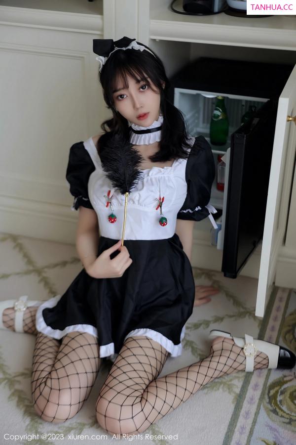 玥儿玥  [XiuRen]高清写真图 2023.08.11 No.7217 玥儿玥er 女仆服美腿第15张图片